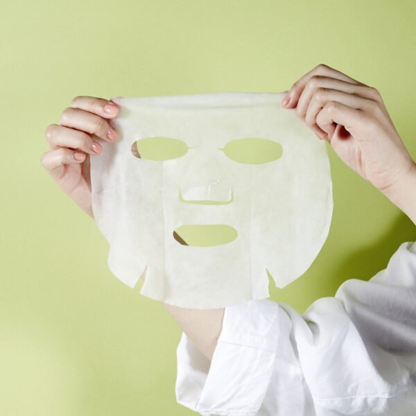 dc04 YADAH Daily Green Cactus Mask - Drėkinanti Lakštinė Veido Kaukė su Kaktusų Ekstraktu