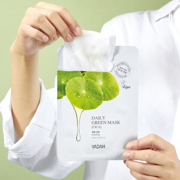 YADAH Daily Green Cica mask - Lakštinė Veido Kaukė Su Azijinės Centelės Ekstraktu